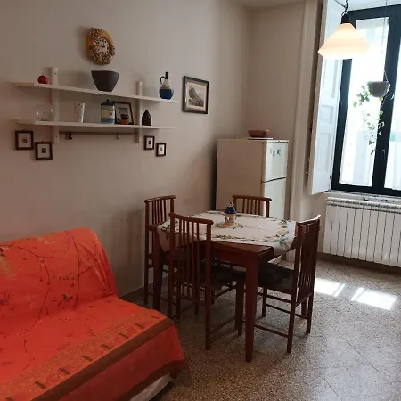 Appartement Nicola's House In The Historical Center Of